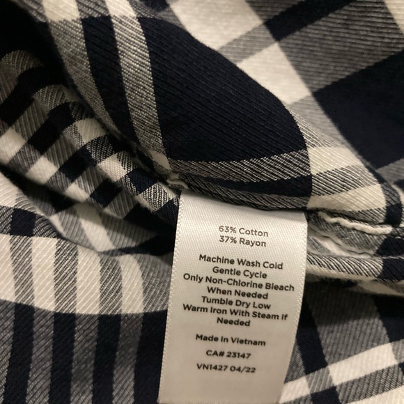 Talbots Plaid Print Button Down Tops Size S - Picture 10 of 10